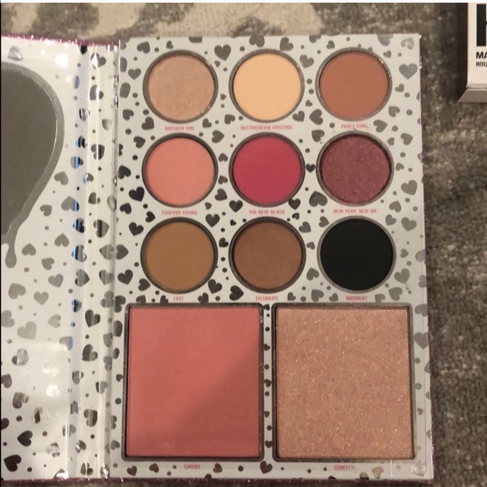 Kylie birthday pallete